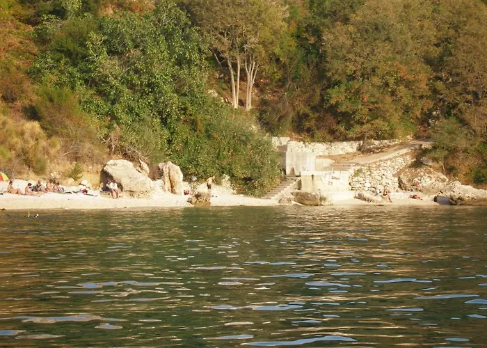 Libera Stara Baška